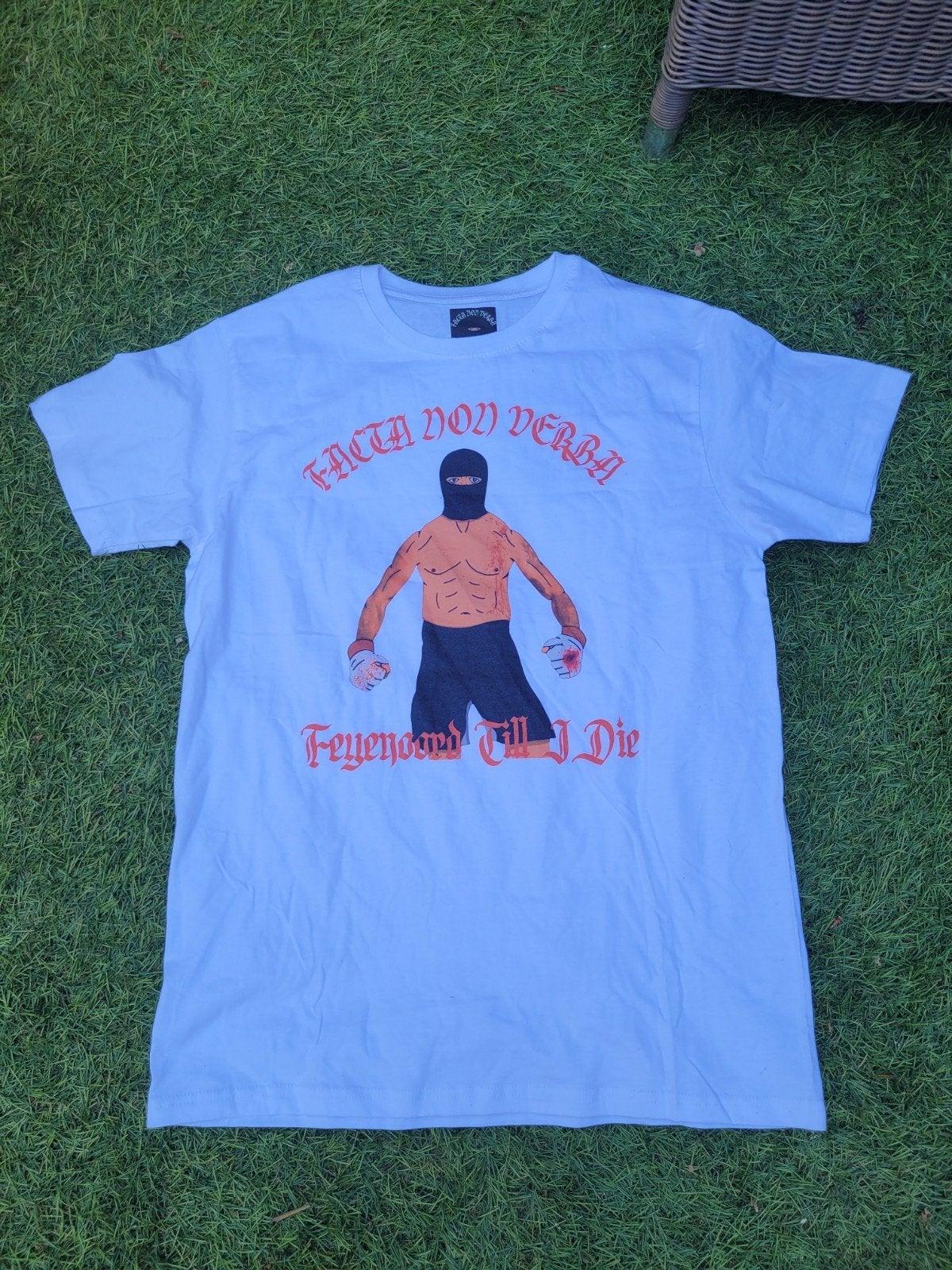 NIEUW Feyenoord shirt maat S, valt als M, Ophalen of Verzenden, Nieuw