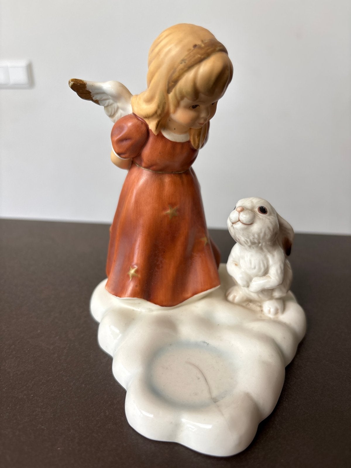 Goebel Engel met Konijn Beeldje - theelichtje houder, Verzamelen, Ophalen of Verzenden, Zo goed als nieuw, Dier