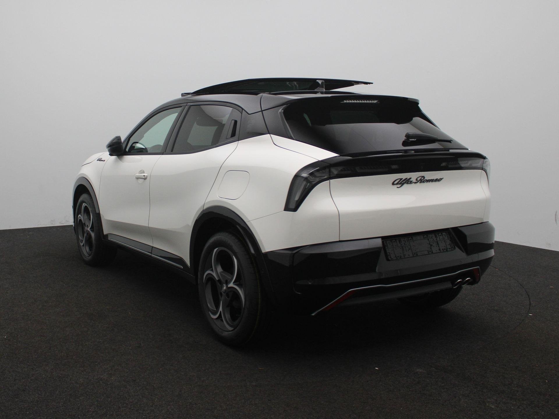 Alfa Romeo Junior 1.2 Turbo Hybrid Ibrida Sport Speciale | A, Auto's, Alfa Romeo, 145 pk, 1280 kg, Euro 6, 1199 cc