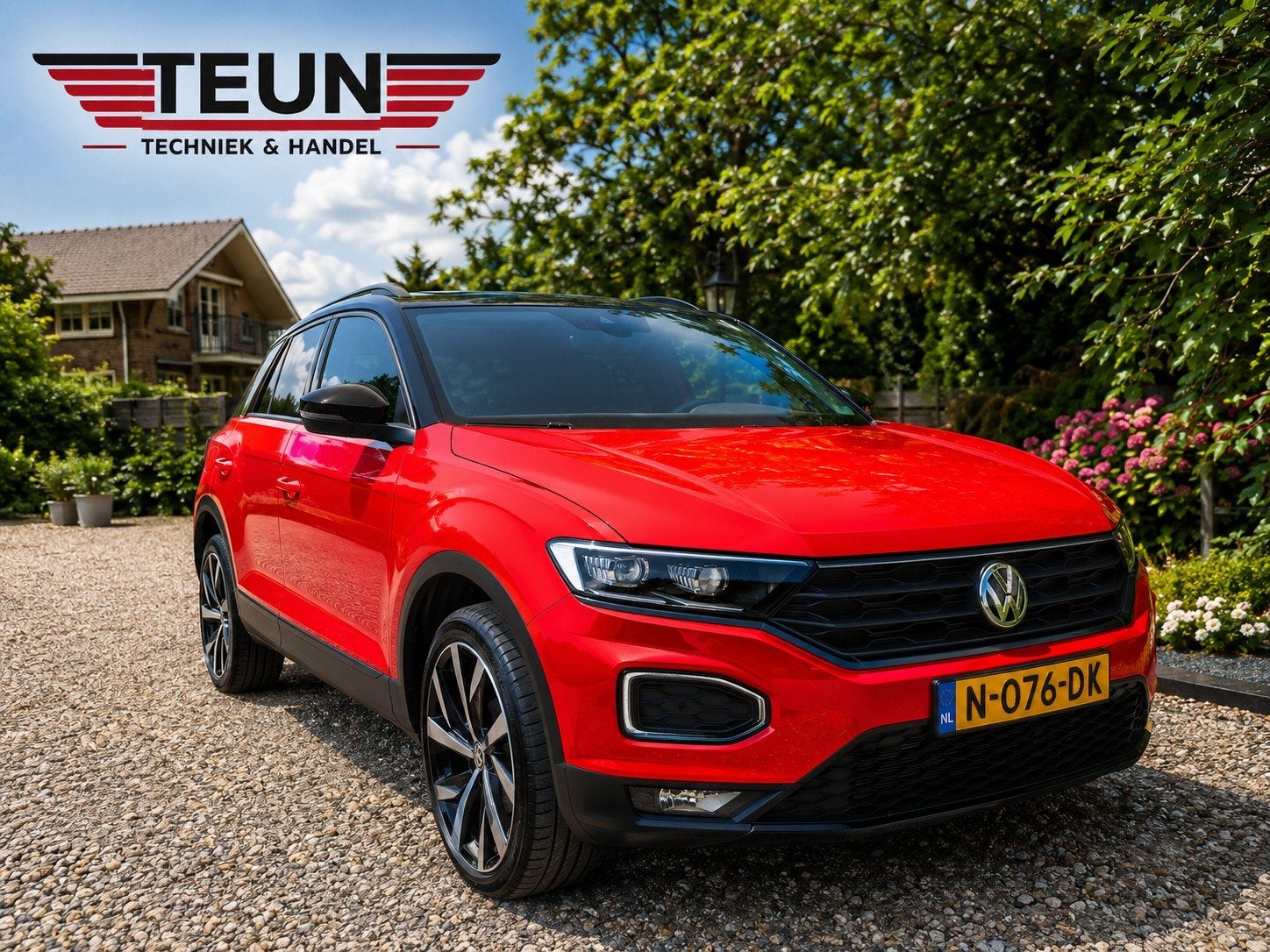 Volkswagen T-Roc 2.0 TSI r-line190pk 4Motion 7-DSG 2020 Rood, Auto's, Automaat, Leder en Stof, 14 km/l, Vierwielaandrijving