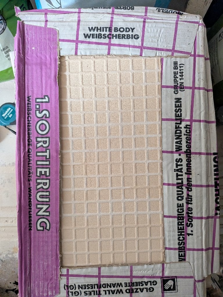 Badkamer tegels 2 soorten, Ophalen, Nieuw, 20 tot 40 cm, Minder dan 5 m²