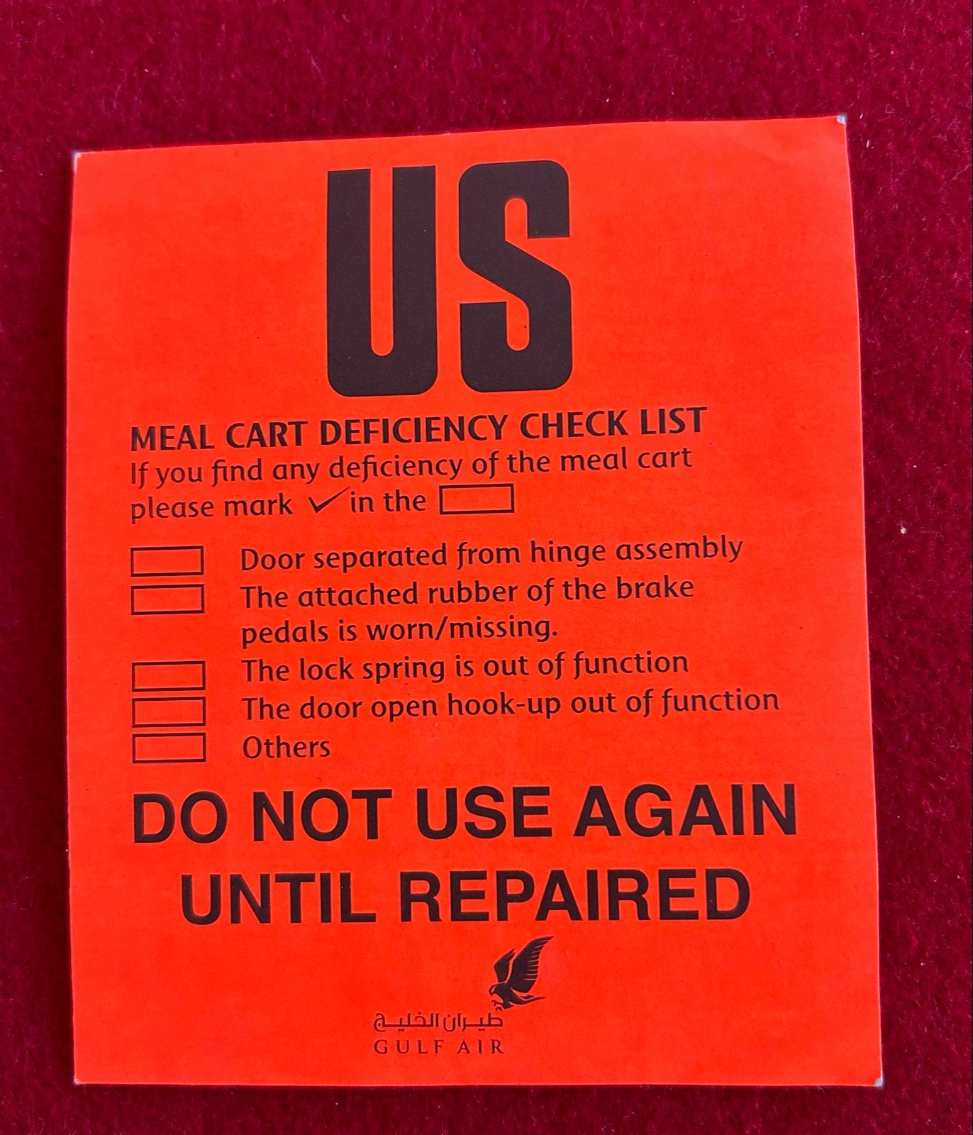 Zeldzame Gulf Air "DO NOT USE AGAIN UNTIL REPAIRED" sticker, Verzamelen, Luchtvaart en Vliegtuigspotten, Zo goed als nieuw, Overige typen