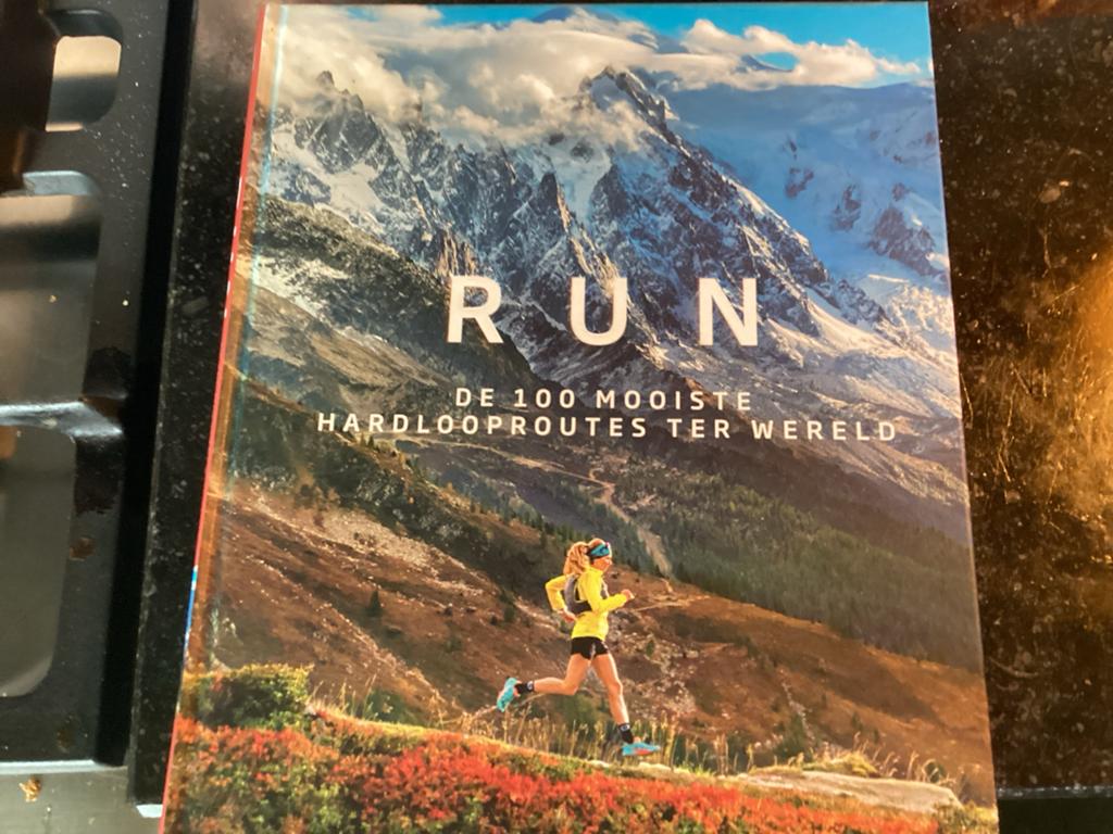 RUN: De 100 Mooiste Hardlooproutes Ter Wereld, Ophalen of Verzenden, Nieuw