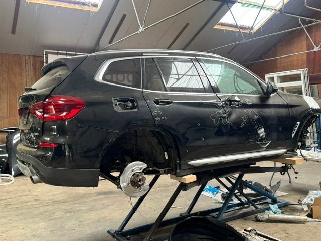 2021 BMW X3 xDrive30i (schade) — €10.000, Auto's, Volkswagen, Automaat, 4 cilinders, Zwart, Leder