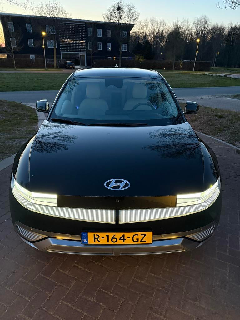 Hyundai IONIQ 5 73 kWh 305pk AWD 2022 Zwart, Auto's, Automaat, Euro 6, IONIQ 5, Zwart