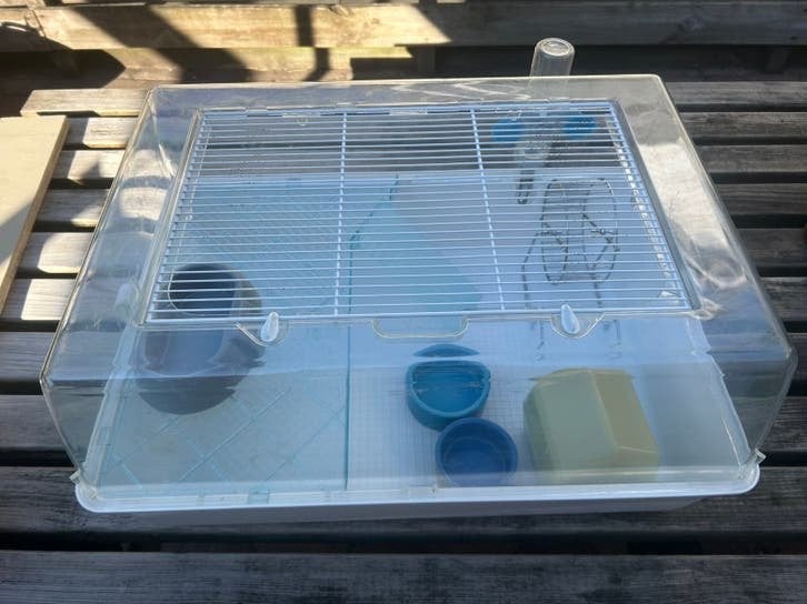Gebruikte hamsterkooi met accessoires, Ophalen, Kooi, Gebruikt, 60 tot 90 cm
