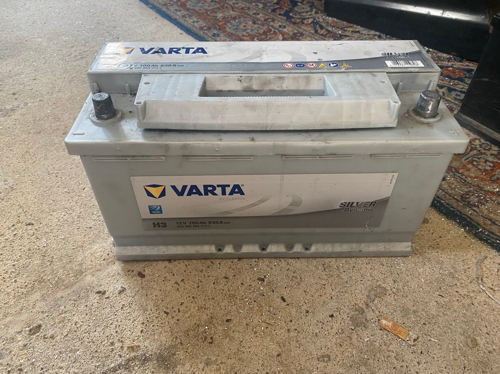 Varta 100ah 830a, Auto-onderdelen, Accu's en Toebehoren, Ophalen, Gebruikt