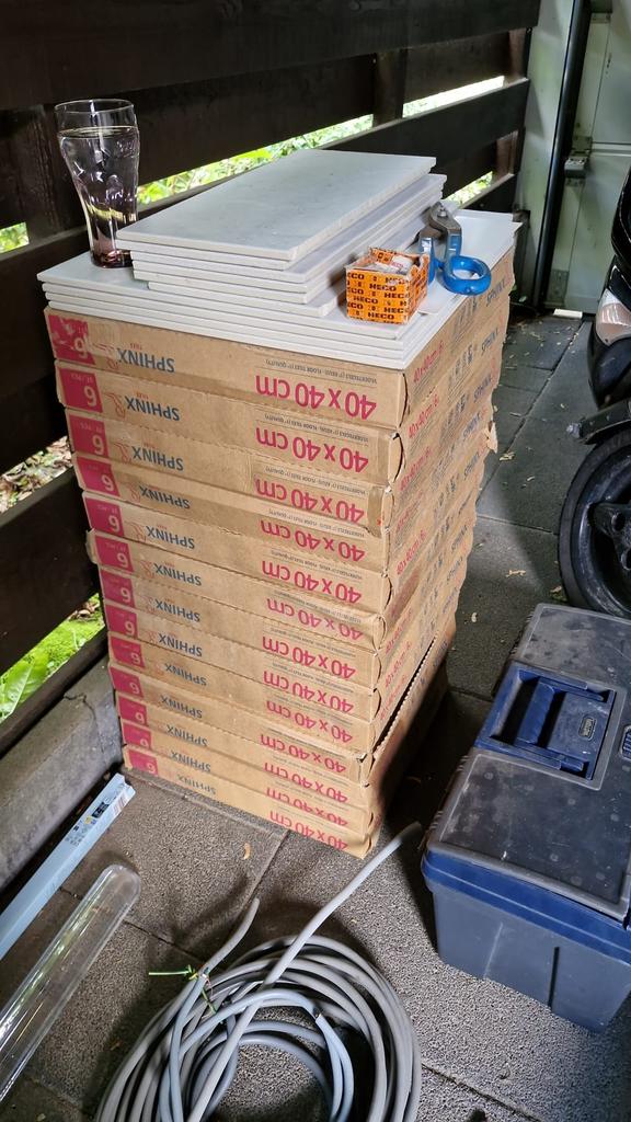 13 vierkante meter Shinx Vloertegels 40 x 40, Doe-het-zelf en Verbouw, Tegels, Ophalen, Keramiek, Nieuw, 20 tot 40 cm