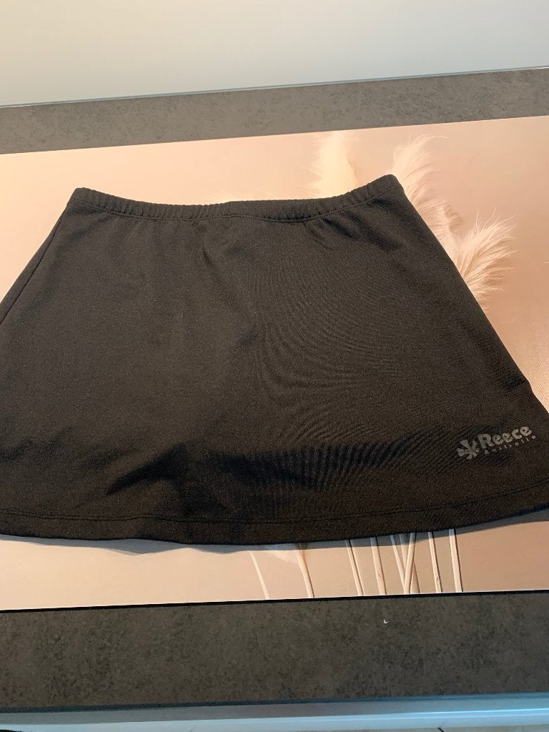 Te koop Reece hockeyrokje maat M kleur zwart, Ophalen of Verzenden, Gebruikt, Stick