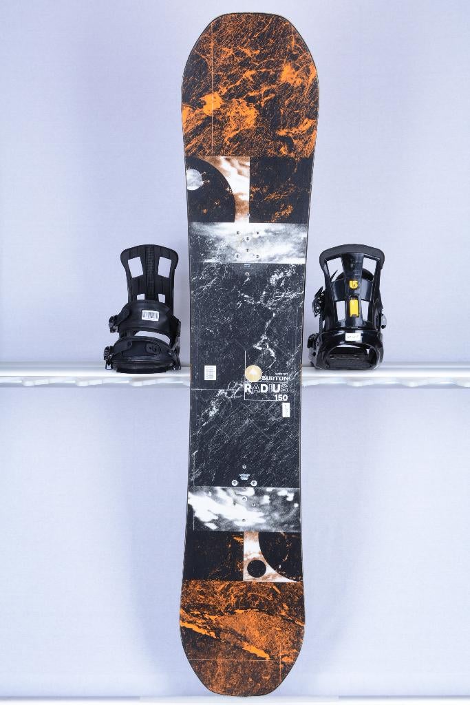 150 snowboard BURTON RADIUS, black/orange, woodcore, FLAT, Ophalen of Verzenden, Gebruikt, Board