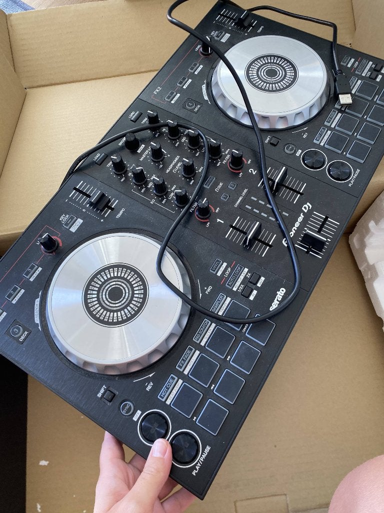 Pioneer DDJ-SB3 - DJ Controller - Zo goed als nieuw