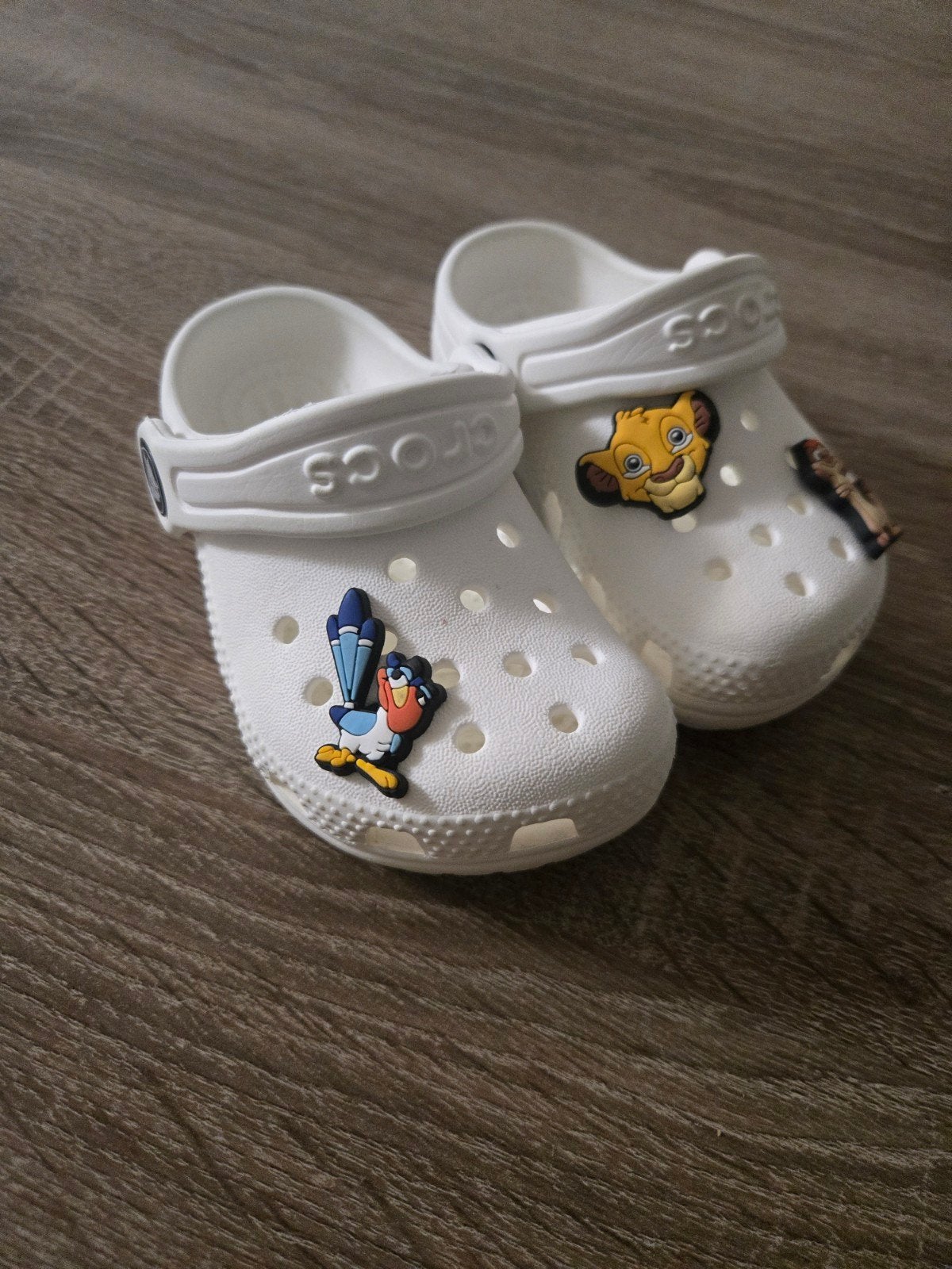 Witte Crocs met Jibbitz - Maat 22-23, Ophalen, Crocs, Jongetje of Meisje, Overige typen