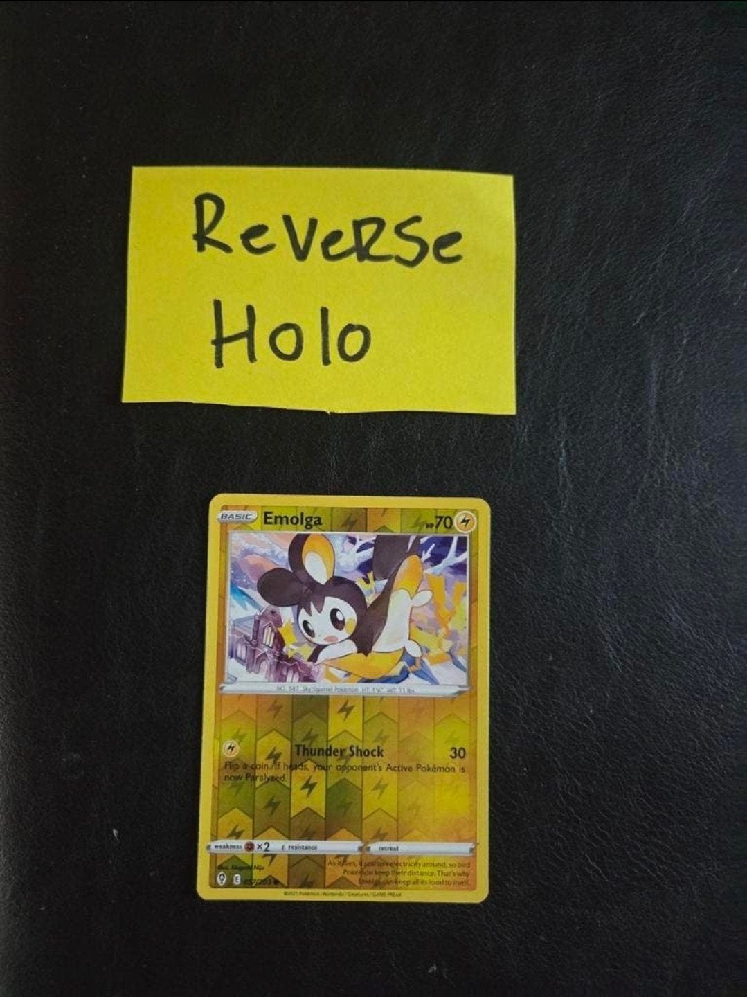 Emolga 057/203 Evolving skies, Hobby en Vrije tijd, Verzamelkaartspellen | Pokémon, Ophalen of Verzenden, Zo goed als nieuw