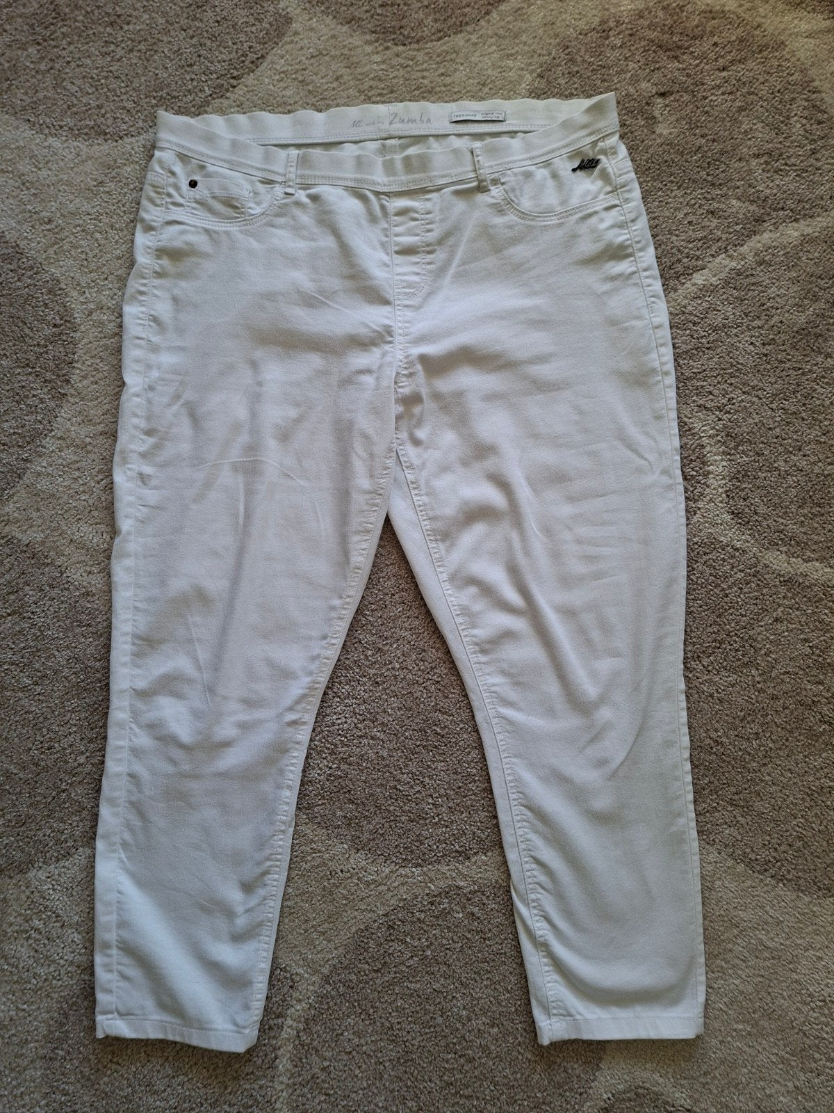 Miss Etam witte drie kwart broek - Maat 44, Wit, Maat 42/44 (L), Ophalen of Verzenden, Zo goed als nieuw