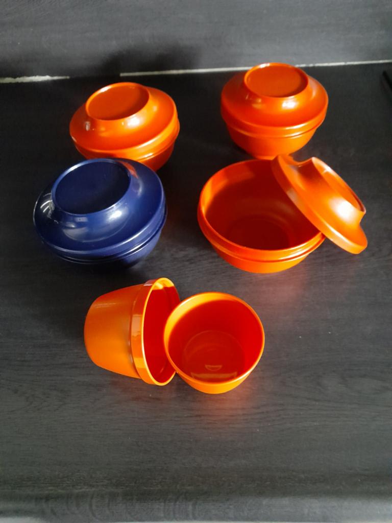 Vintage Tupperware schaaltjes/bakjes - Oranje en Blauw, Ophalen of Verzenden, Gebruikt, Blauw, Bak of Kom