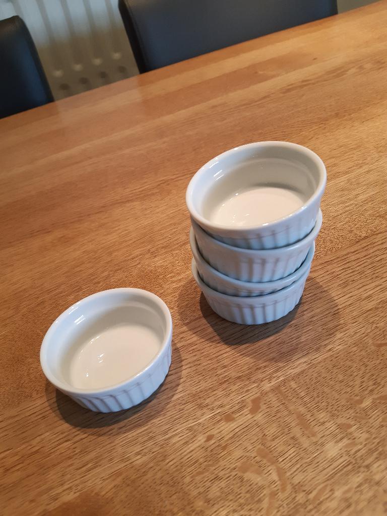 5 kommetjes schaaltjes, Ophalen of Verzenden, Zo goed als nieuw, Kom(men), Overige stijlen
