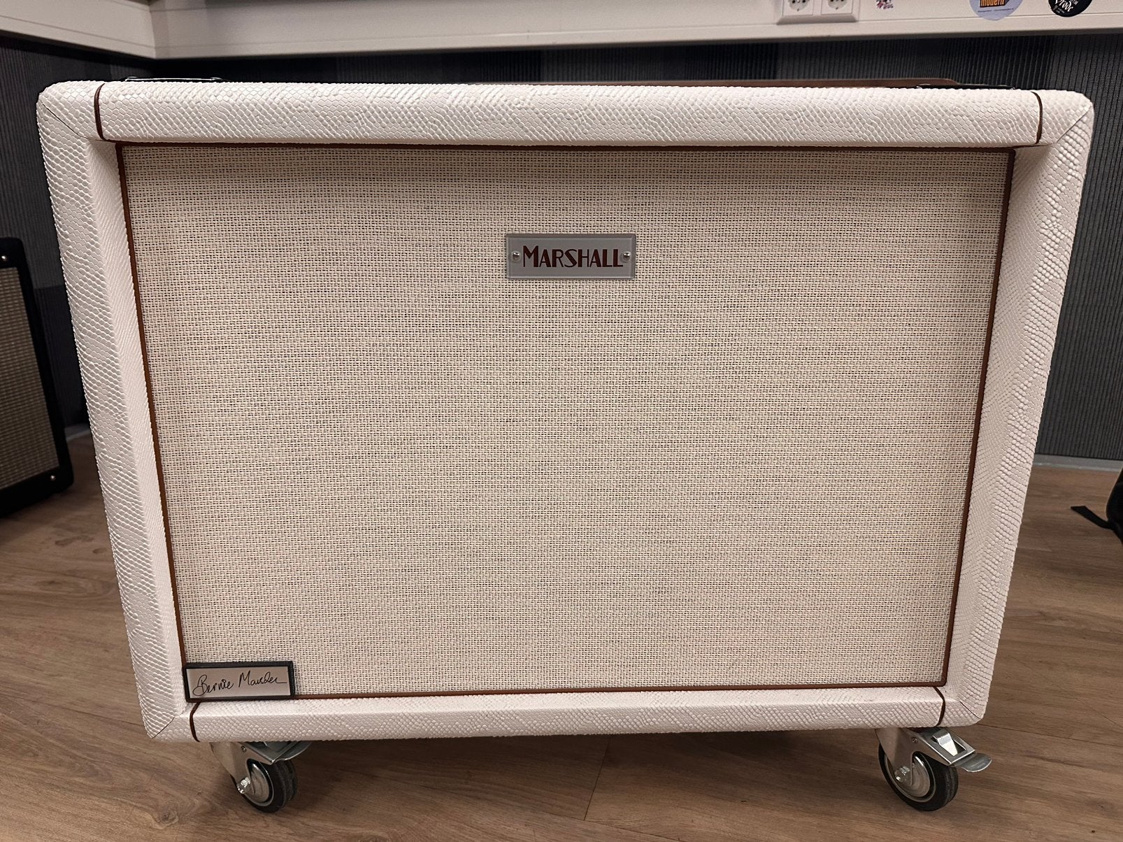 Marshall Bernie Marsden Whitesnake 212 cabinet, Ophalen of Verzenden, Zo goed als nieuw, Elektrische gitaar