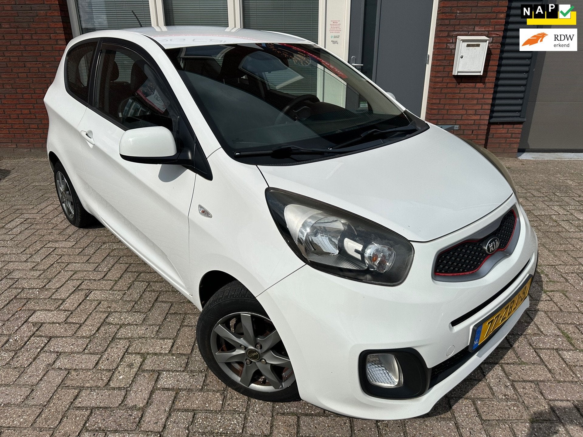 Kia Picanto 1.0 CVVT Comfort Pack / 1e Eig / Dealer / Airco, Auto's, Voorwielaandrijving, Euro 5, Stof, Gebruikt
