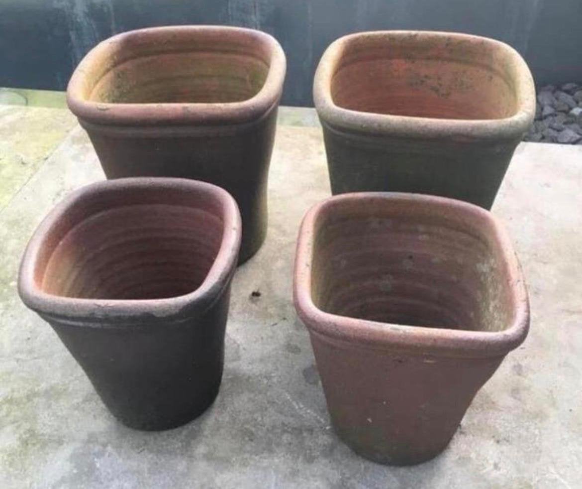 Set van 4 gebruikte Oud Hollandse terracotta bloempotten, Tuin en Terras, Bloempotten, Ophalen, Zo goed als nieuw, Balkon, Overige vormen