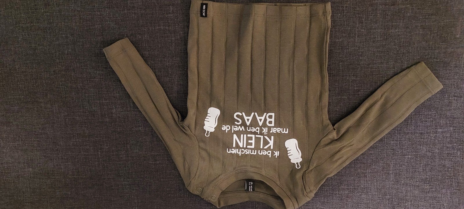 Bedrukte babykleding en slabbetjes - Diverse maten, Ophalen of Verzenden, Nieuw, Jongetje of Meisje