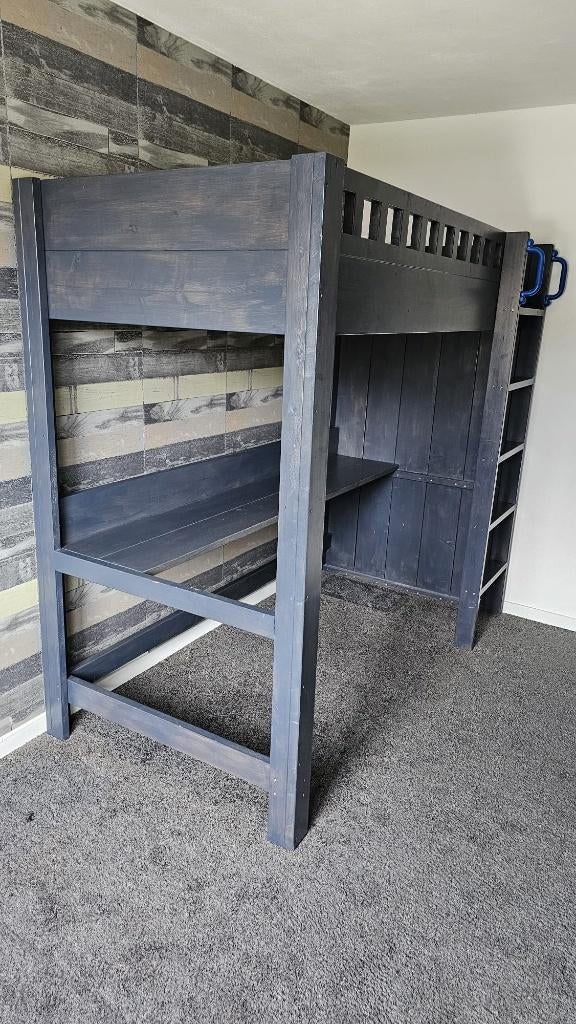 Steigerhouten hoogslaper 90X200 cm, Kinderen en Baby's, Kinderkamer | Stapelbedden en Hoogslapers, Ophalen, Zo goed als nieuw