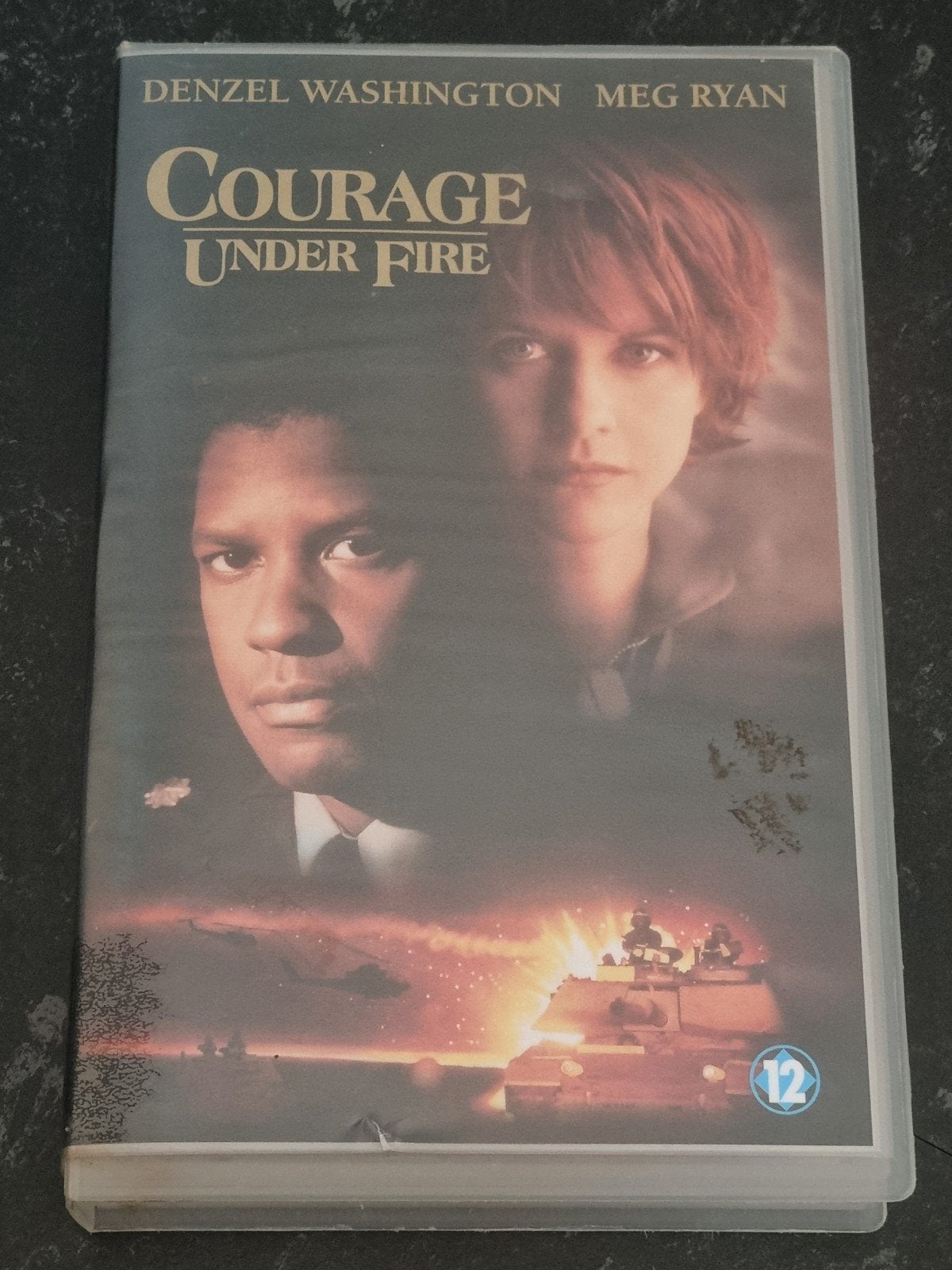 Courage Under Fire VHS - Denzel Washington, Meg Ryan, Ex-rental, Ophalen of Verzenden, Actie en Avontuur, Vanaf 12 jaar