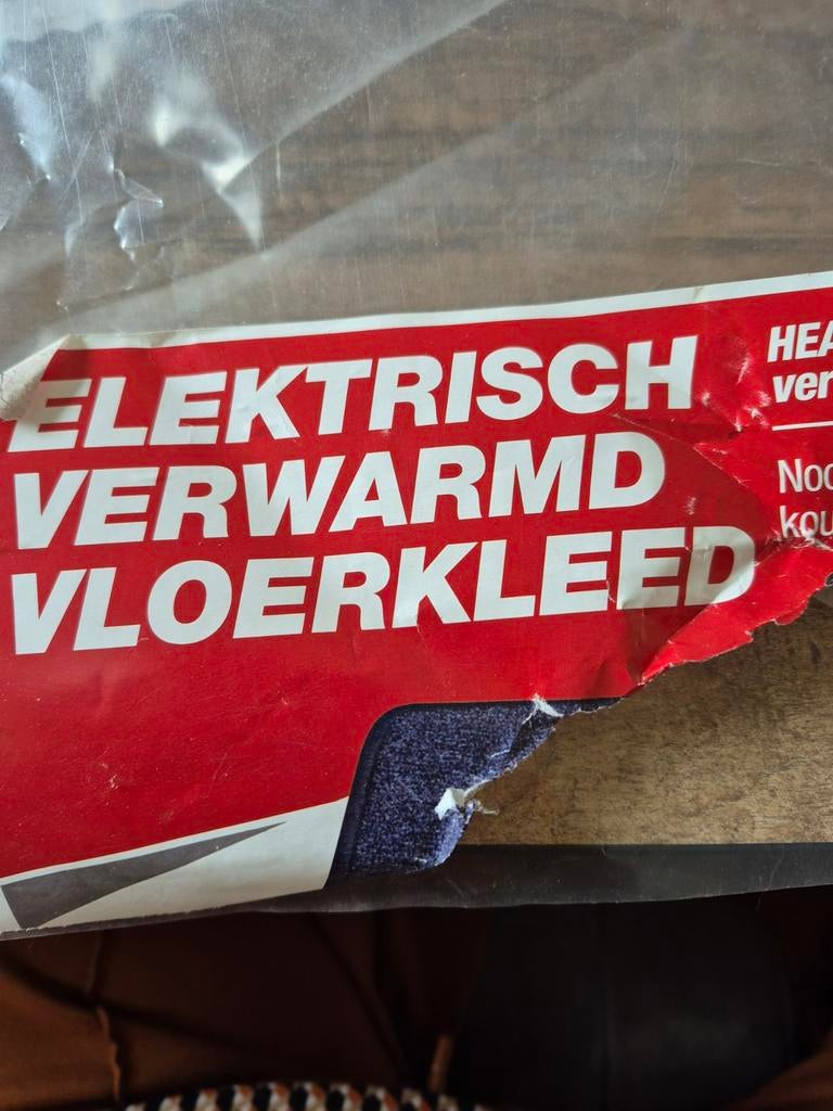 Electrisch verwarmd vloerkleed, Caravans en Kamperen, Caravan accessoires, Ophalen of Verzenden, Zo goed als nieuw