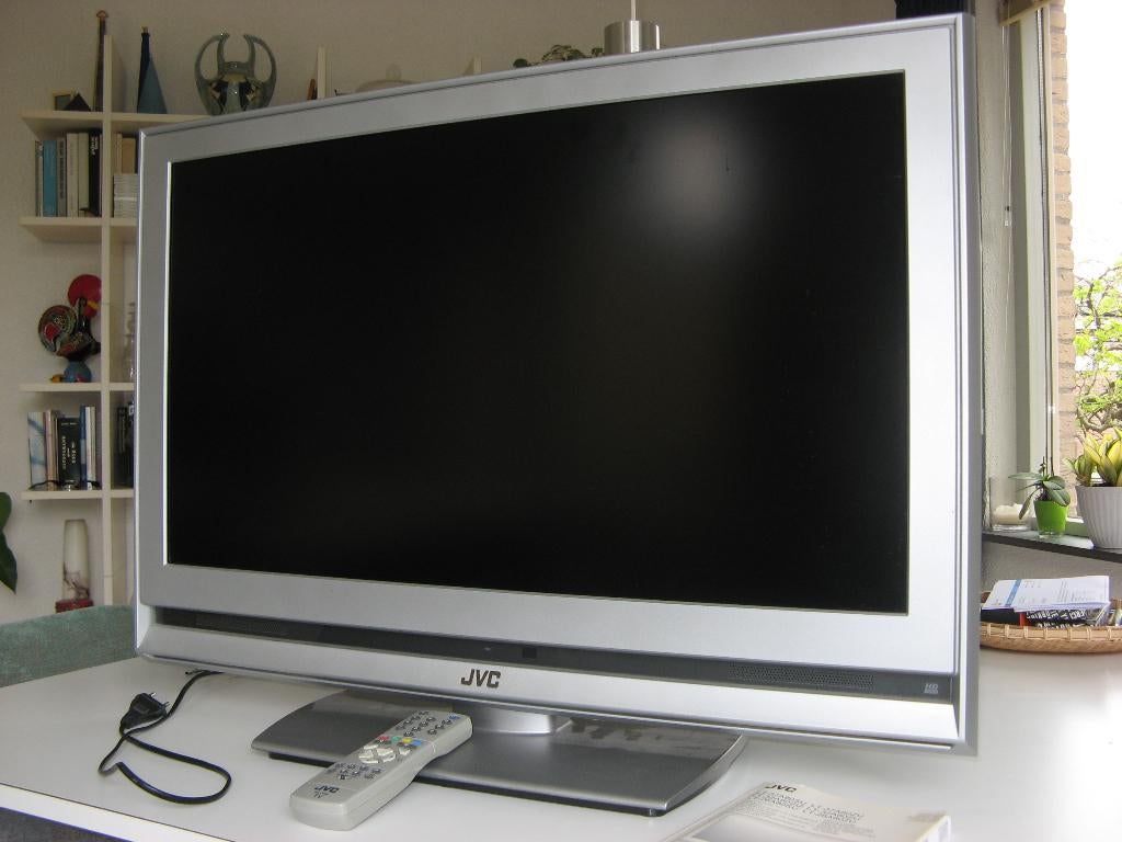 Breedbeeld LCD TV 16:9  32 inch merk: JVC, Gebruikt, 50 Hz, 80 tot 100 cm, Ophalen