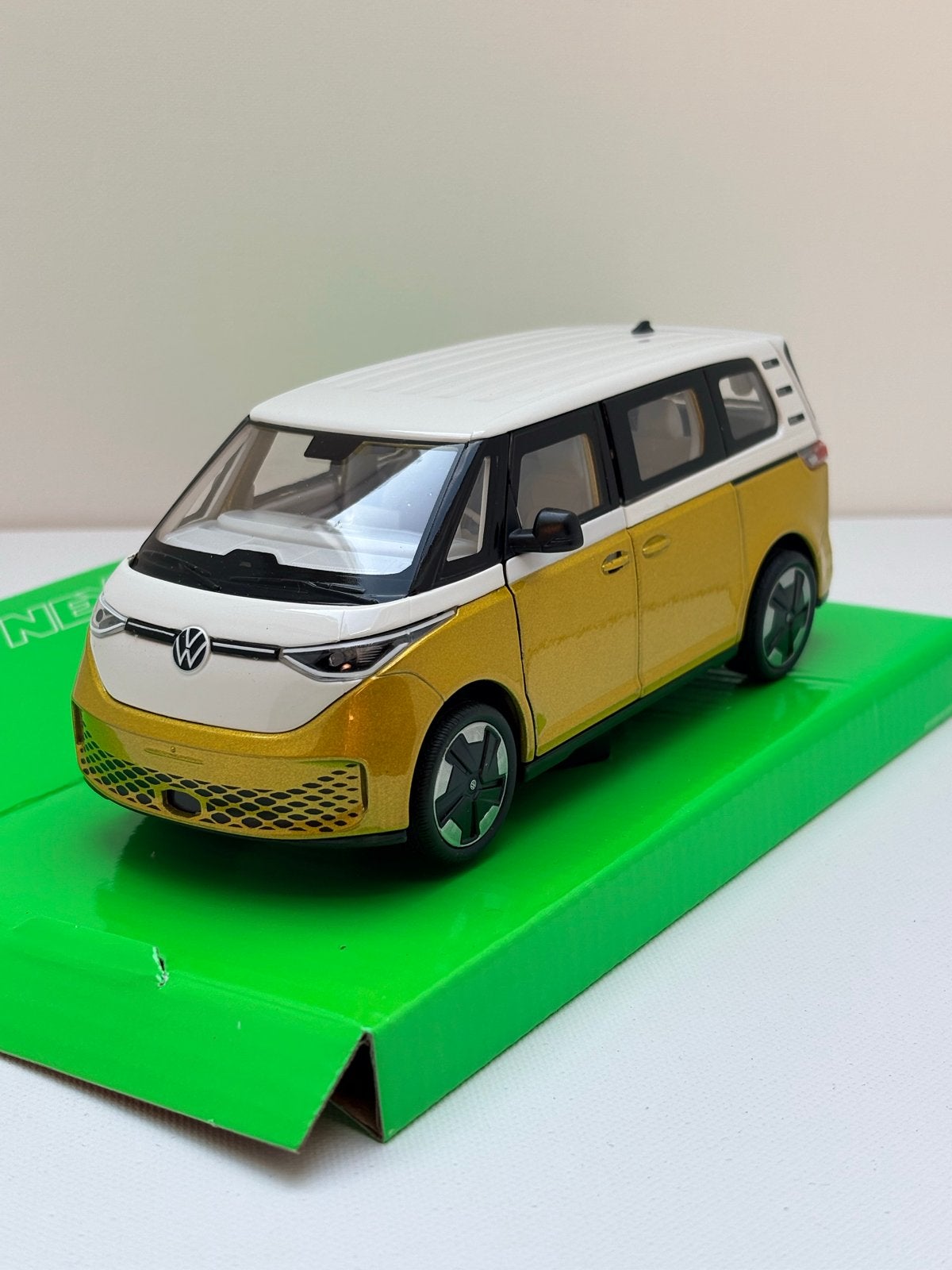 Welly Nex Models VW ID. Buzz 1:27 - Nieuw in doos