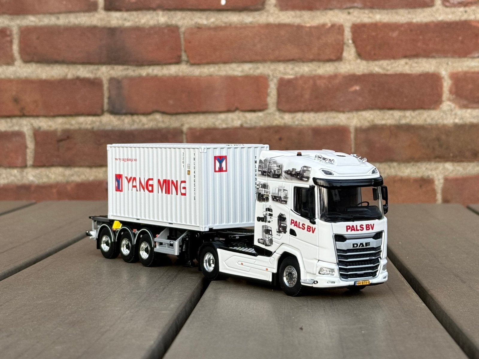PALS B.V.: DAF XG 4X2 Met trailer counter, Ophalen of Verzenden, Zo goed als nieuw, Bus of Vrachtwagen, Wsi