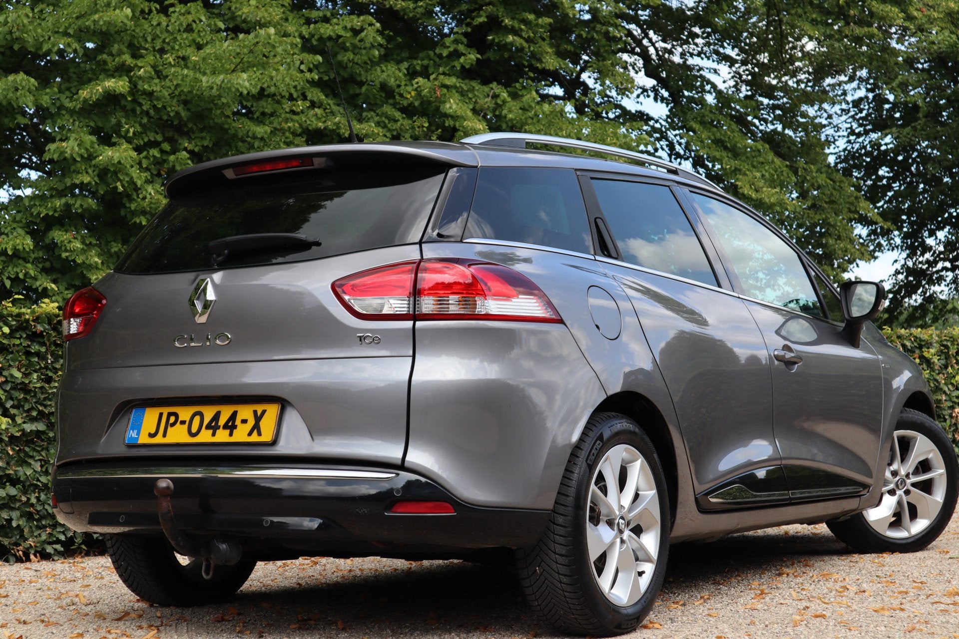 Renault Clio Estate 0.9 TCe Limited | Navi | Trekhaak |, Voorwielaandrijving, Gebruikt, Euro 6, 580 kg
