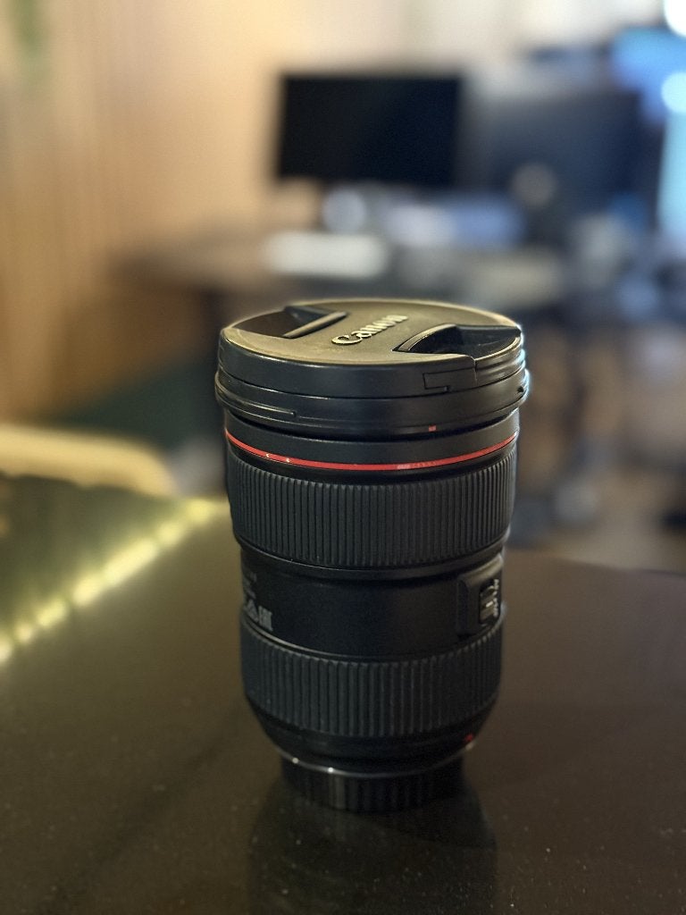 Canon EF 24-70 mm / F 2.8 L ll USM Lens / Nette Staat, Audio, Tv en Foto, Fotografie | Lenzen en Objectieven, Ophalen, Zo goed als nieuw