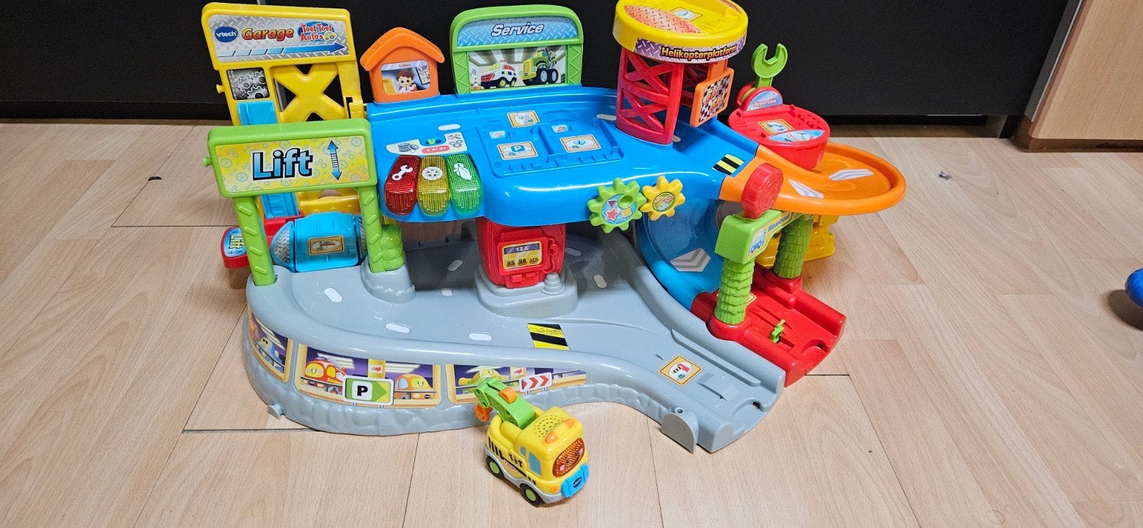VTech Toet Toet Auto's - Parkeergarage met takelwagen, Kinderen en Baby's, Speelgoed | Vtech, Ophalen of Verzenden, Zo goed als nieuw