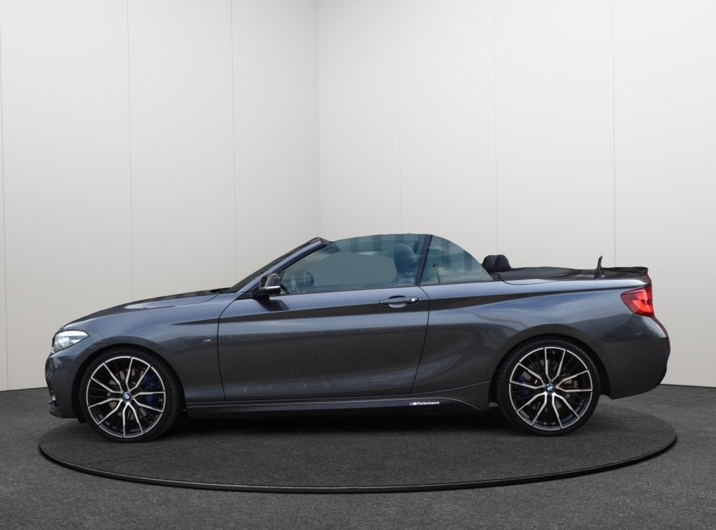 BMW 2 Serie M240i Cabrio 400PK M-Performance LED/Camera/Navi, Dealer onderhouden, Gebruikt, Cabriolet, 4 stoelen