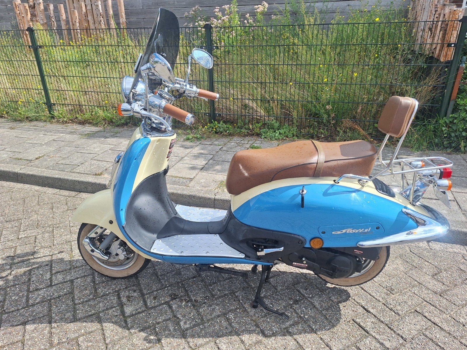 Fosti scooter, Fietsen en Brommers, Zo goed als nieuw, Ophalen, Overige merken