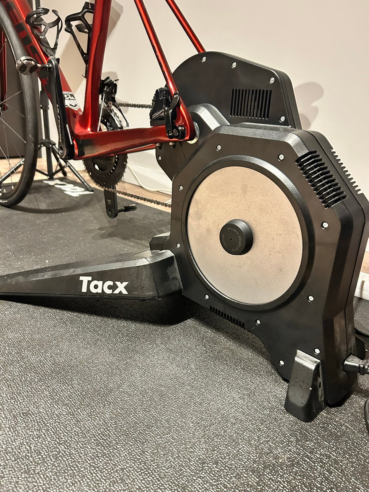 Tacx Flux Smart fietstrainer, Ophalen, Zo goed als nieuw