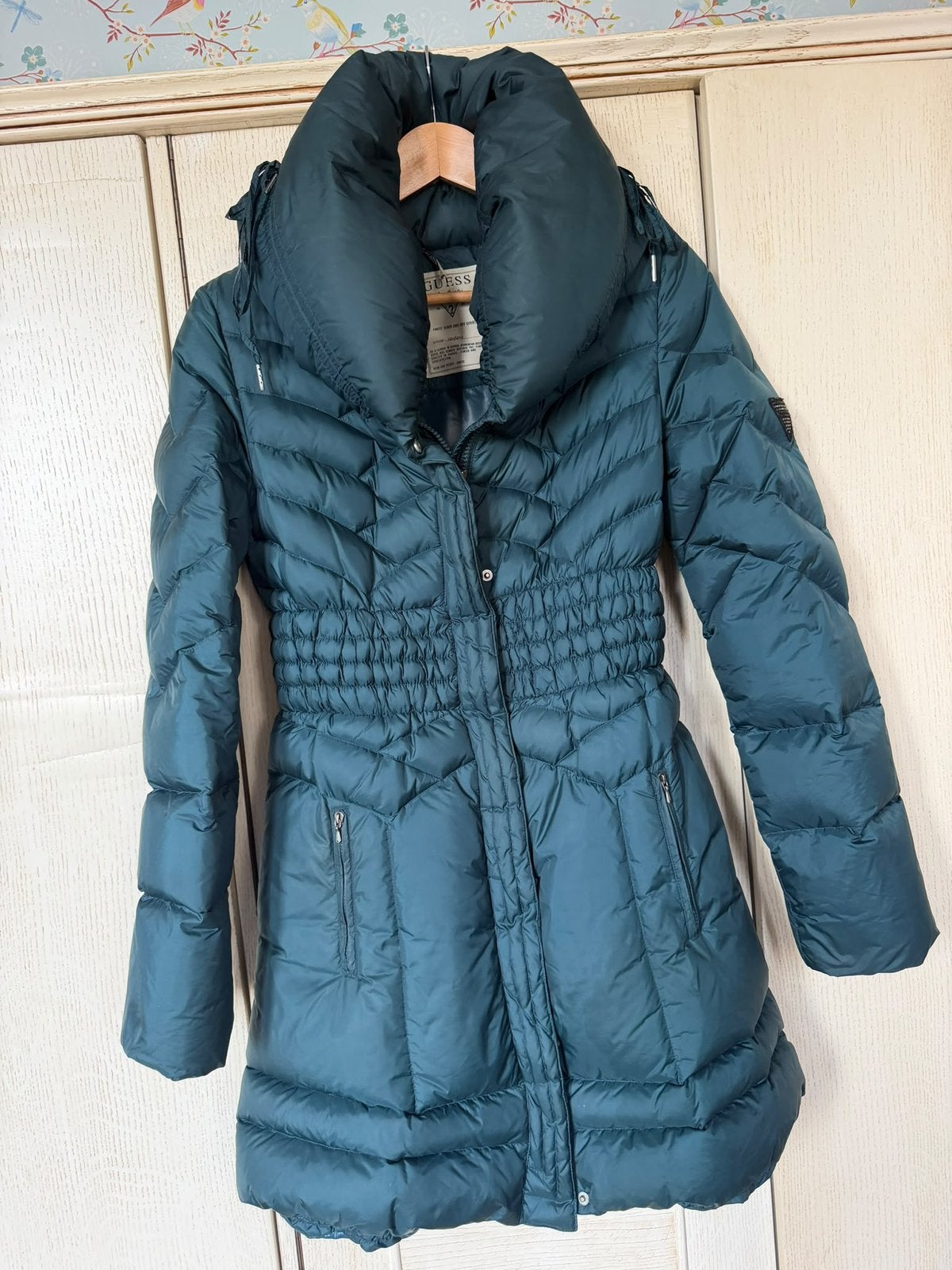Guess dames winterjas maat S, Kleding | Dames, Ophalen of Verzenden, Zo goed als nieuw, Groen