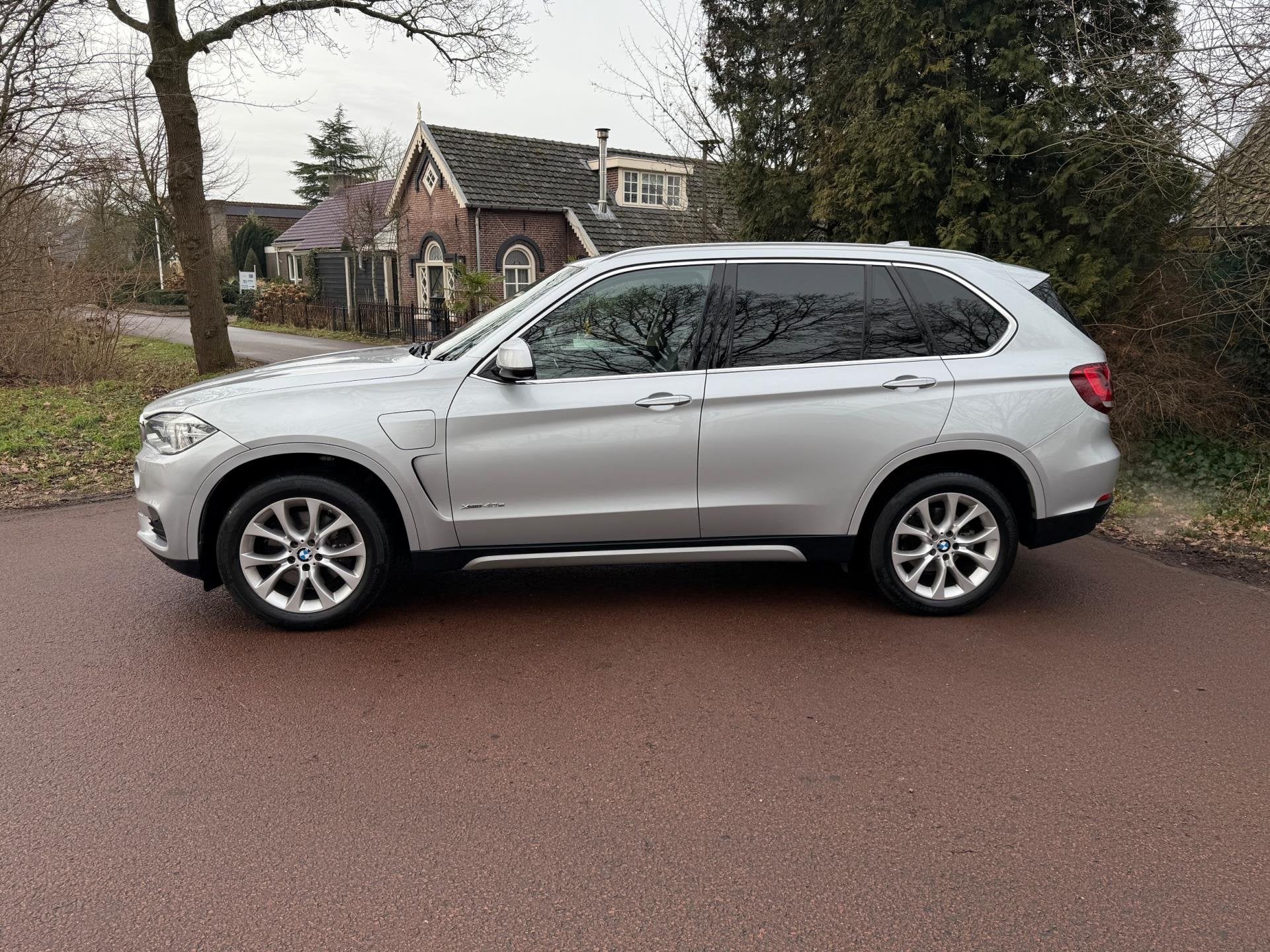 BMW X5 XDrive40e High Executive / Navi / Pano / Xenon / lede, Gebruikt, 4 cilinders, Bedrijf, Vierwielaandrijving