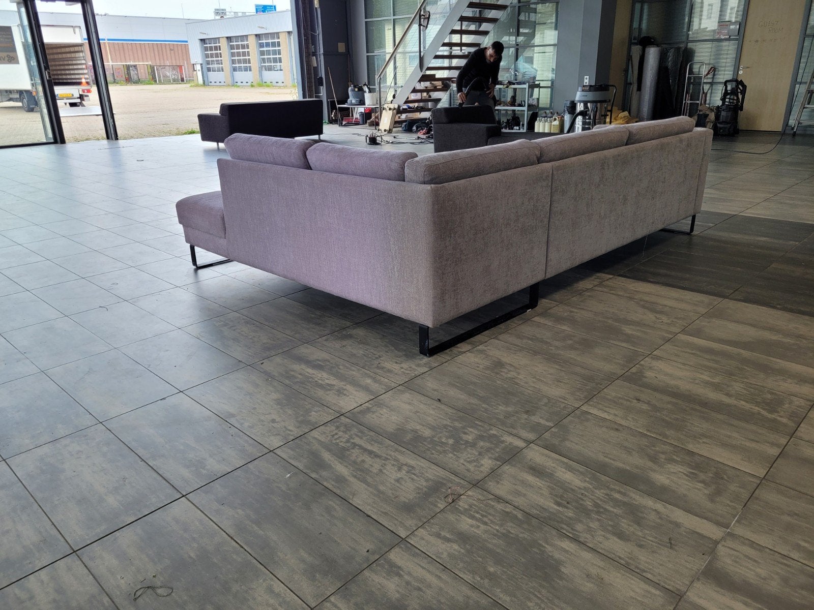 Foto 5 van ✅️️️ GEREINIGD hoekbank kaki lila 290x215 | BEZORGEN