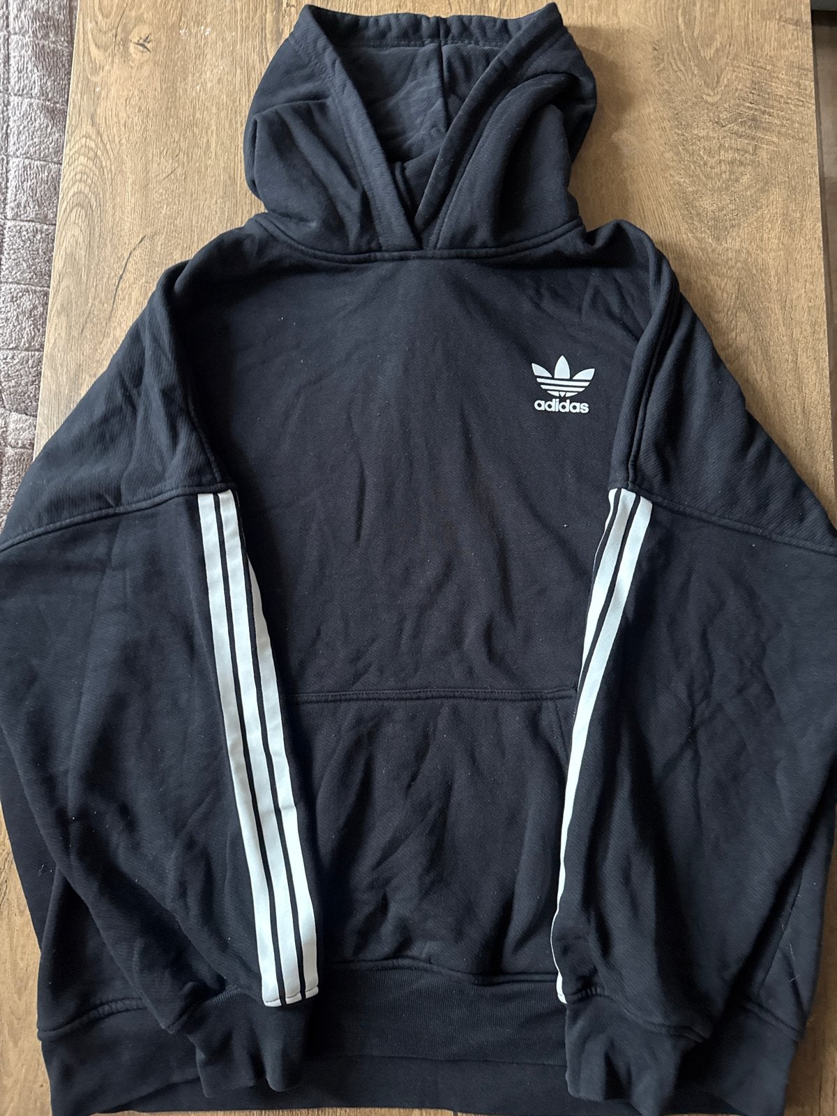 Adidas hoodie - Zwart met witte strepen, Ophalen, Gedragen, Zwart