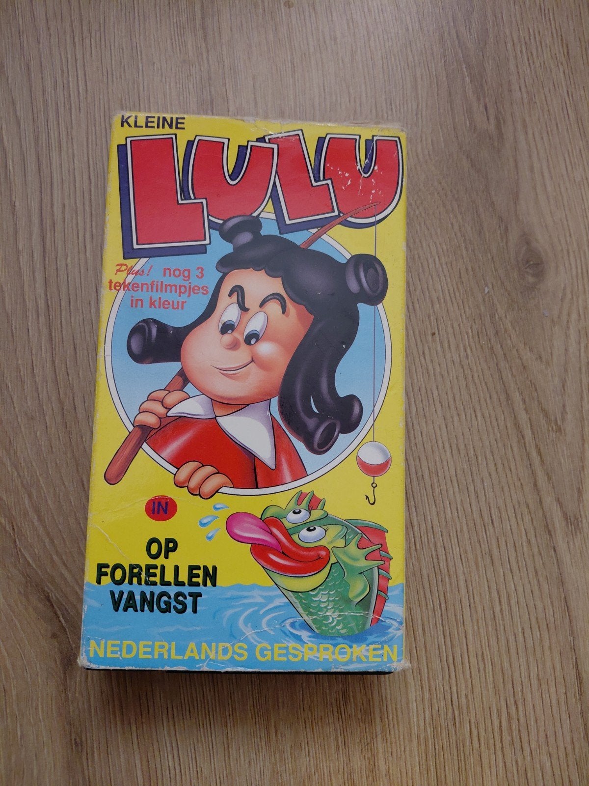 Kleine Lulu op Forellen Vangst videoband., Gebruikt, Tekenfilm, Alle leeftijden, Ophalen of Verzenden