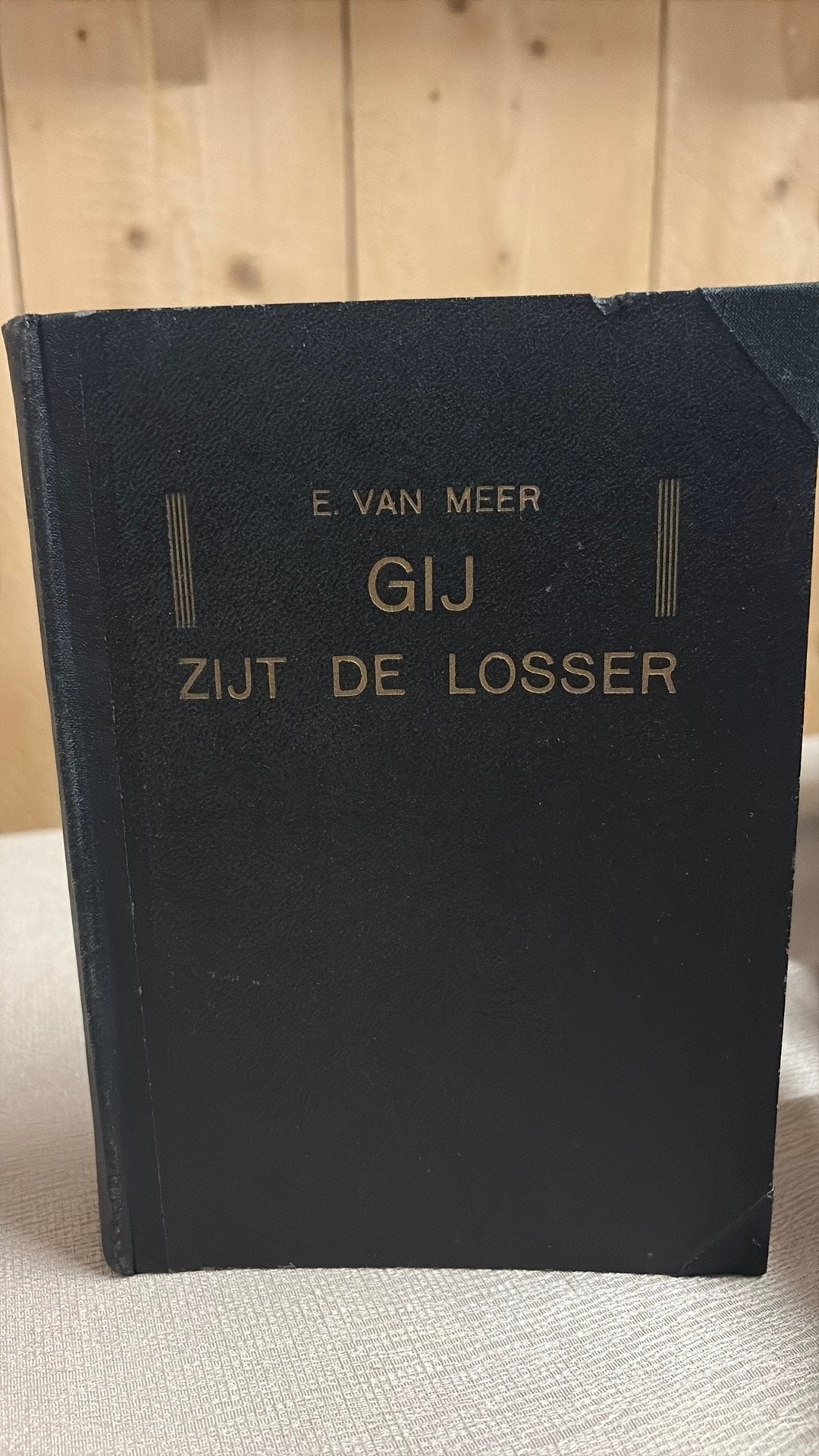 KR-1 Ds E van Meer. Gij zijt de Losser. preken over Ruth, Ophalen of Verzenden, Gelezen
