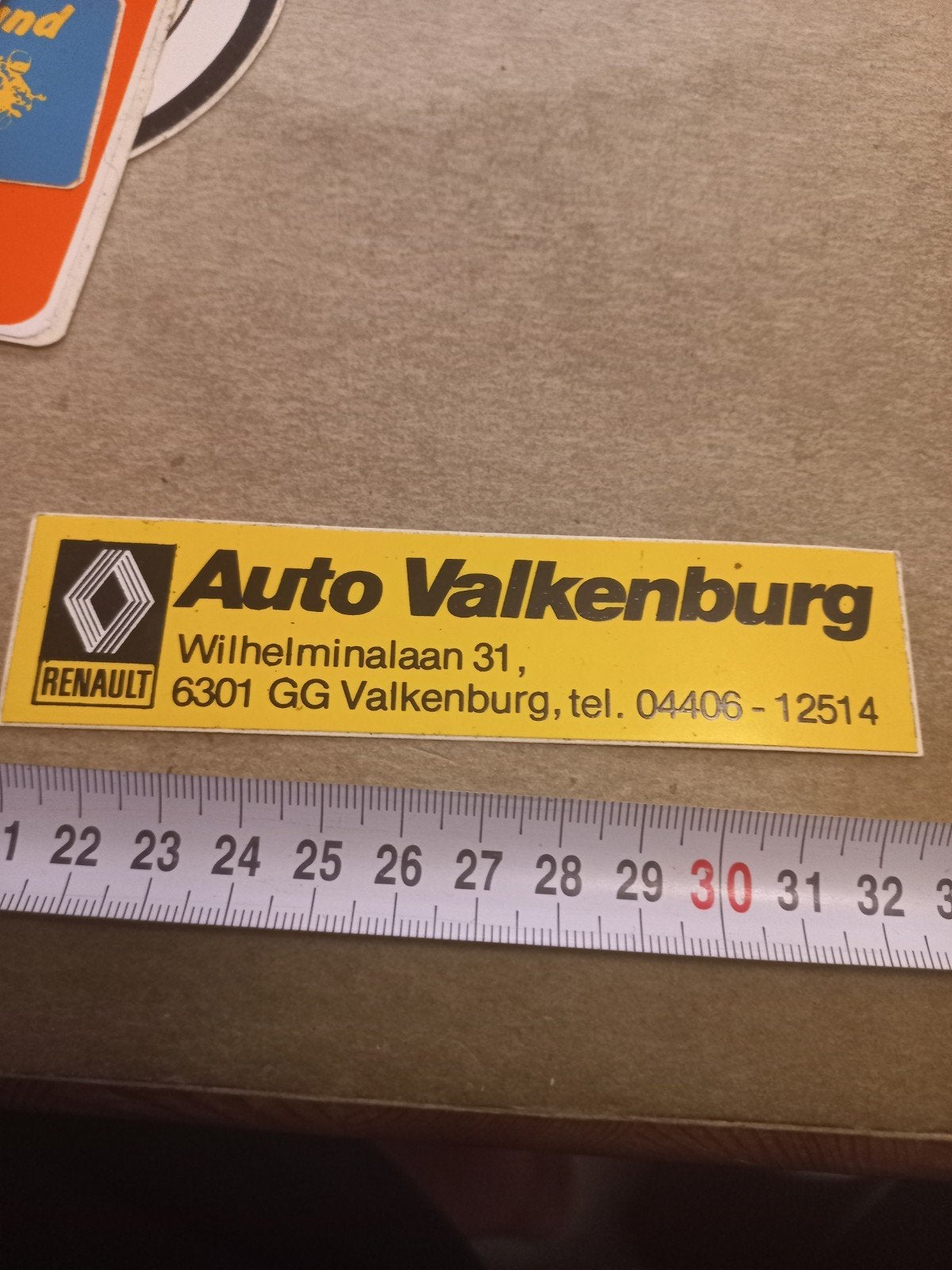 Vintage Auto Valkenburg Renault Sticker - Valkenburg, Ophalen of Verzenden, Gebruikt