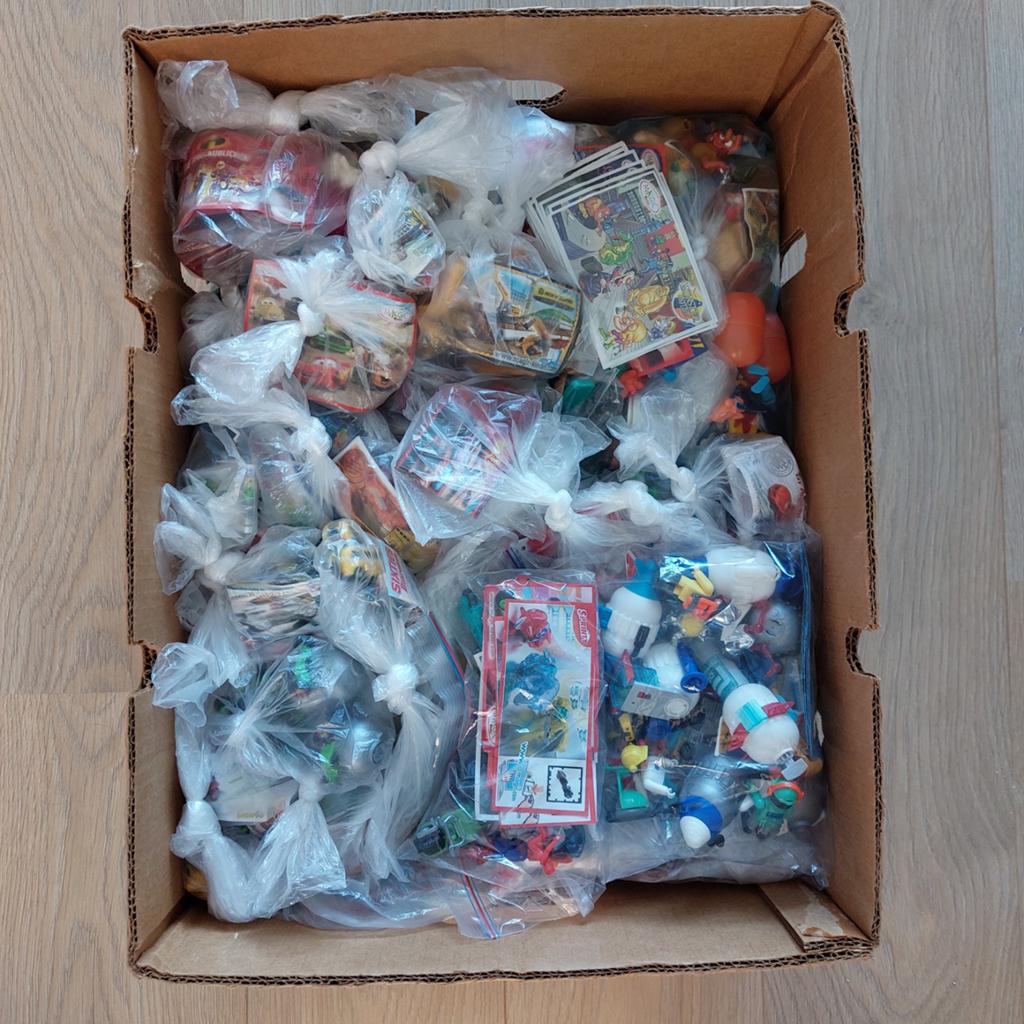 Hele grote verzameling Kinder surprise figuren en speelgoed, Verzamelen, Ophalen, Gebruikt