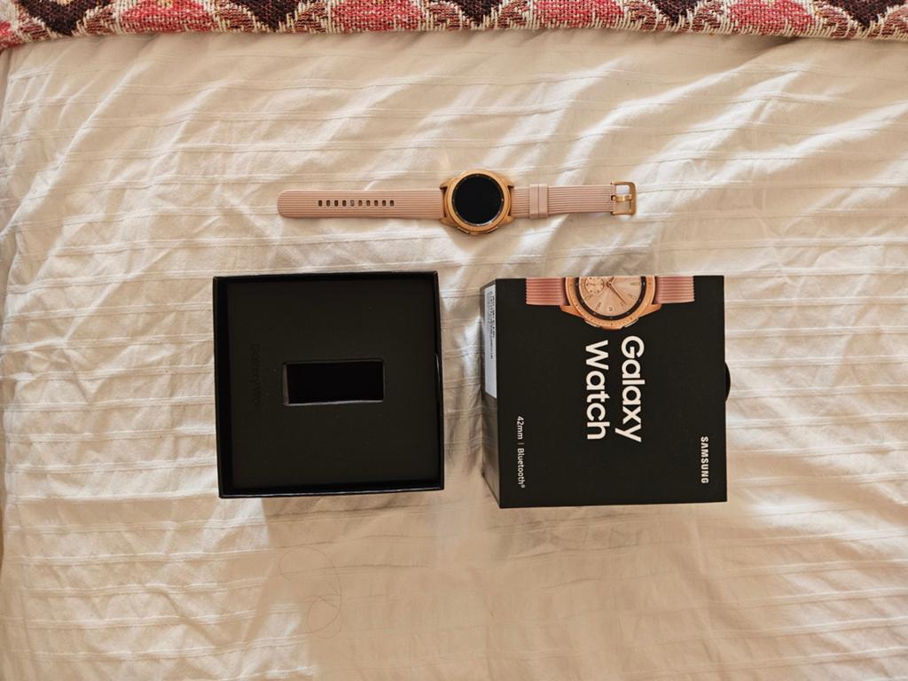 Samsung Galaxy Watch, Hartslag, Samsung ⌚️, Ophalen of Verzenden, Roze