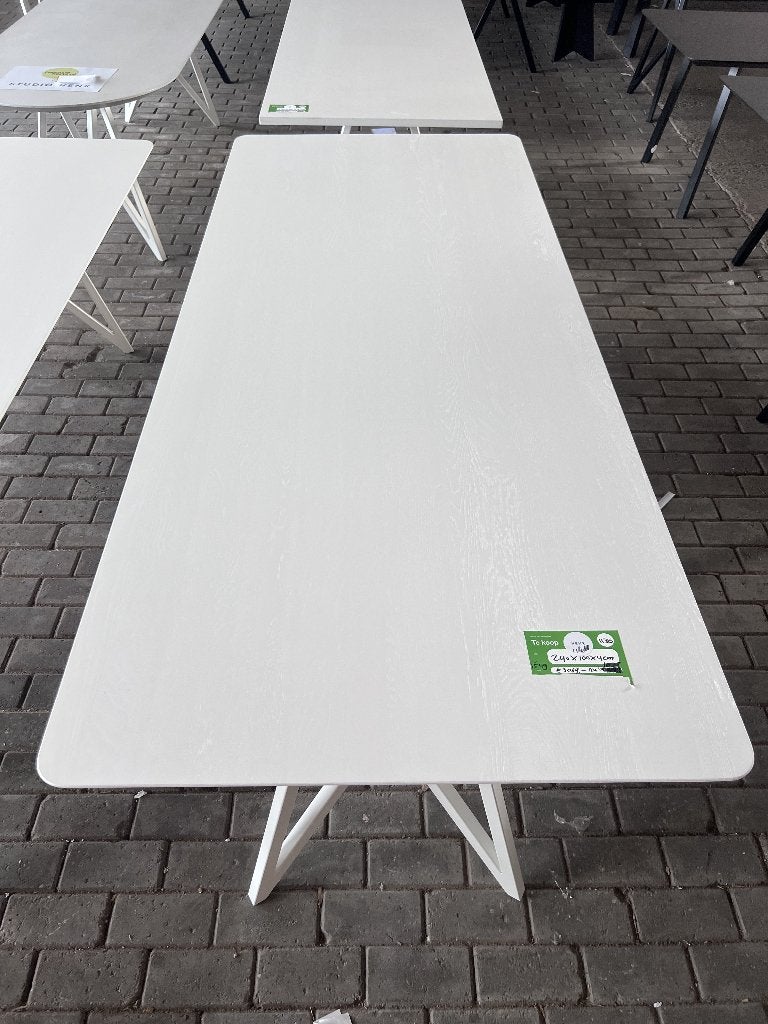 Studio Henk Eettafel 240cm Eiken wit Butterfly | €3069, nu, 100 tot 150 cm, Studio Henk, Ophalen of Verzenden, Studio Henk
