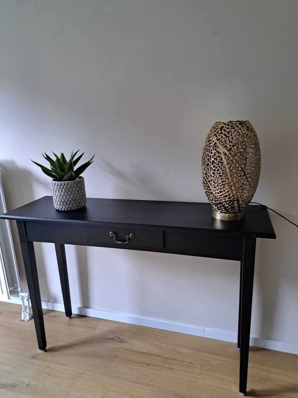 leuke muurtafel., Huis en Inrichting, Tafels | Sidetables, Ophalen, 100 tot 150 cm, Zo goed als nieuw, Overige houtsoorten