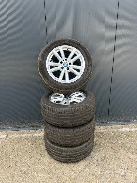 Originele BMW Wielset 18” – BMW X5 (F15) en X6 (F16), Auto-onderdelen, Banden en Velgen, Ophalen, 18 inch, Gebruikt, 255 mm