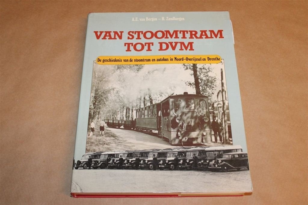 Van Stoomtram tot DVM — Streekvervoer Drenthe & Overijssel, Ophalen of Verzenden, Gelezen
