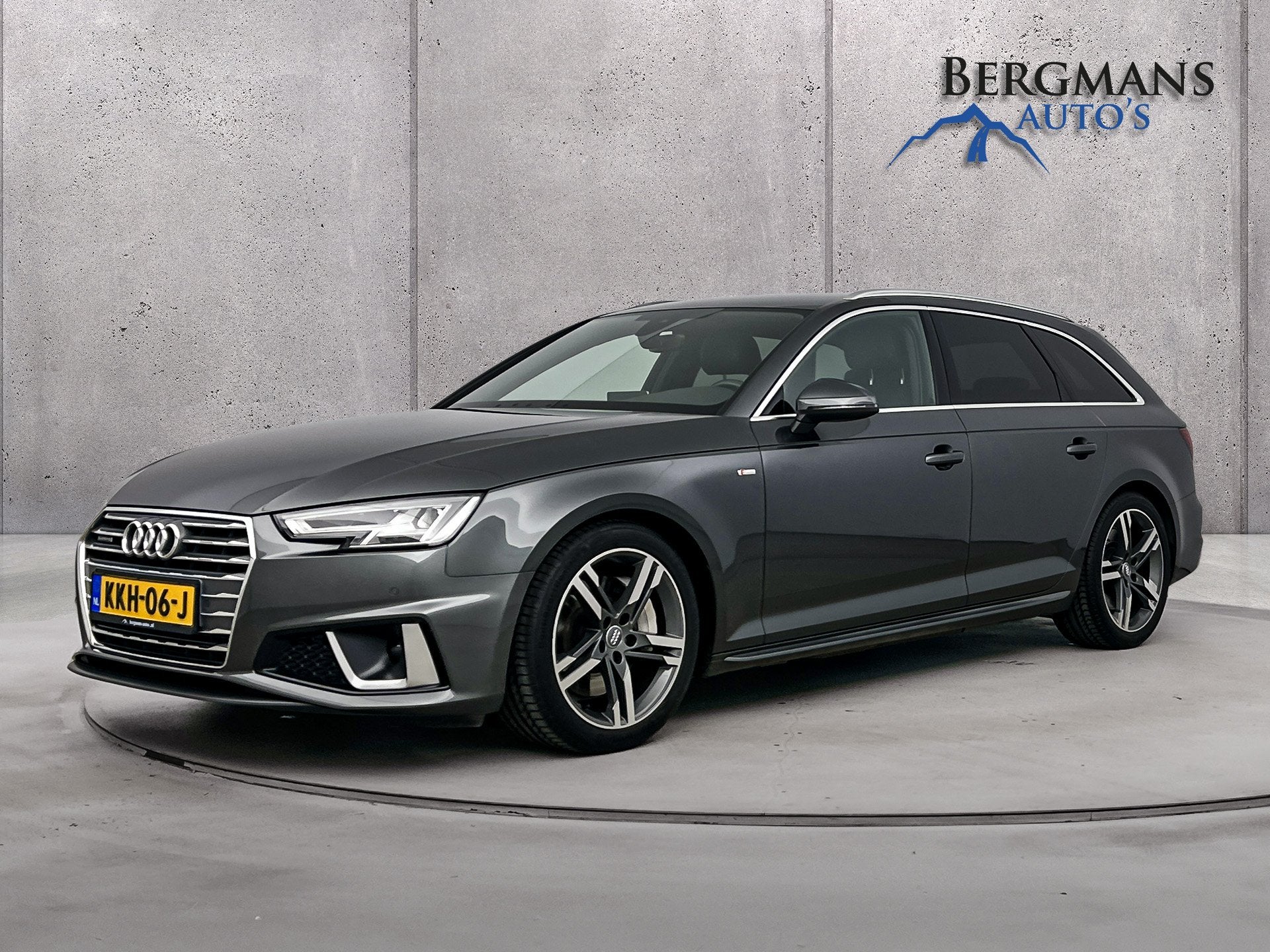 Audi A4 Avant - 45 TFSI quattro Sport S line edition // TREK, Auto's, Gebruikt, 4 cilinders, 1984 cc, 245 pk